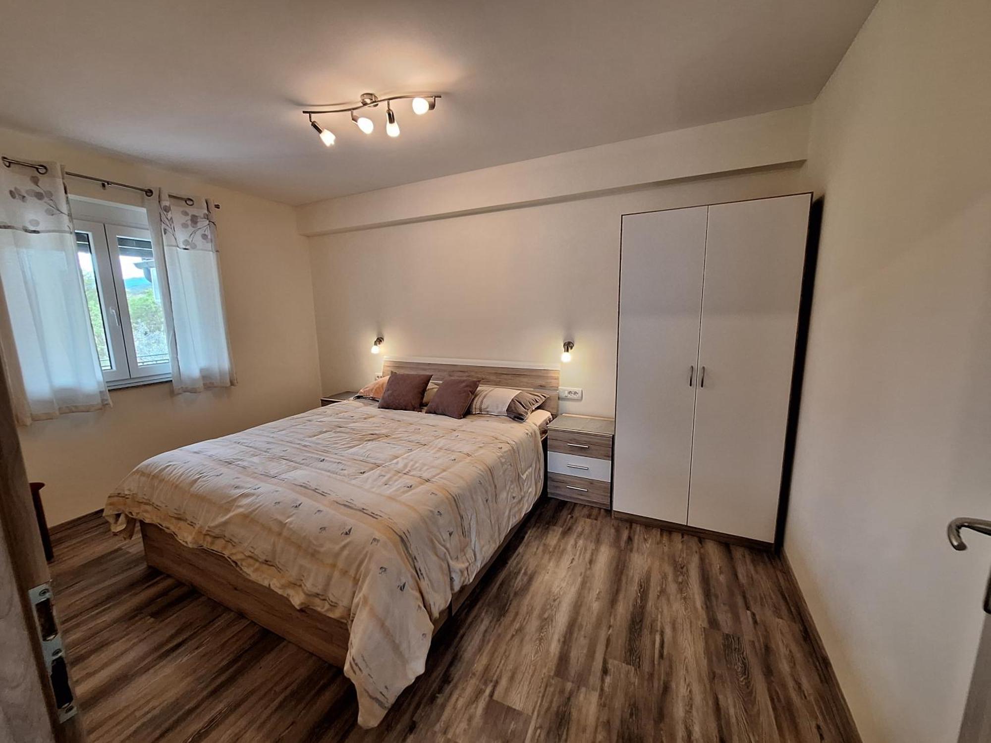 Apartma In Sobe Pilih Vipava Buitenkant foto